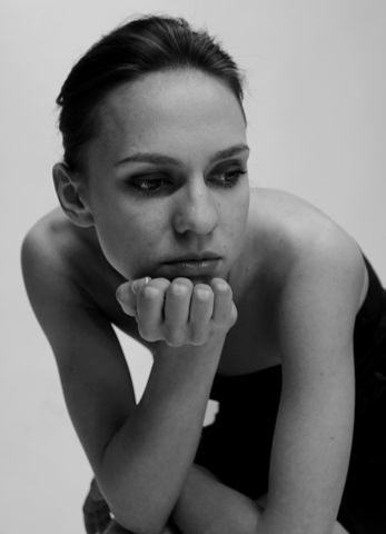 Female model photo shoot of Elen P