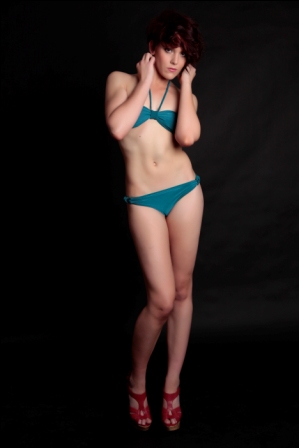 Female model photo shoot of Jessica Louise Model