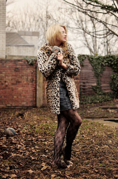 Female model photo shoot of NoeliaStylist in london