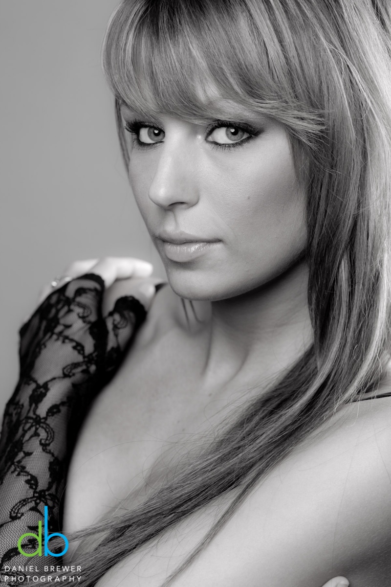 Female model photo shoot of Cadi Vicki