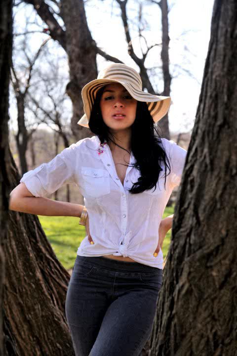 Female model photo shoot of Sasha  Jimenez