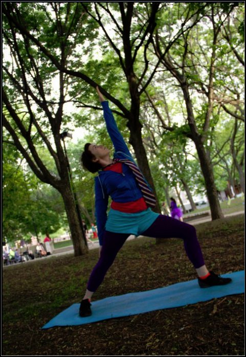 Female model photo shoot of Lyndee McPeek in Holstein Park