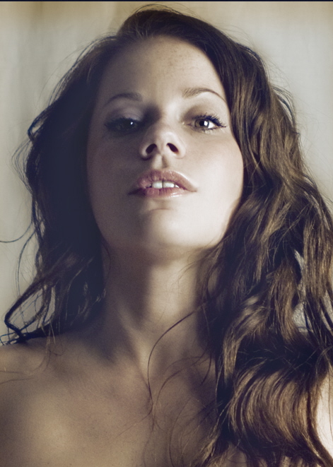 Female model photo shoot of Polly Ortiz