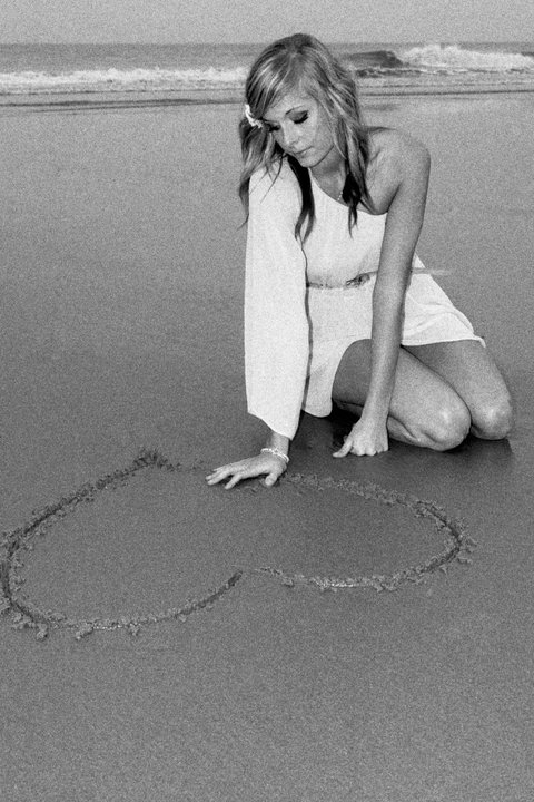Female model photo shoot of Roxy Osborne in Cromer Beach
