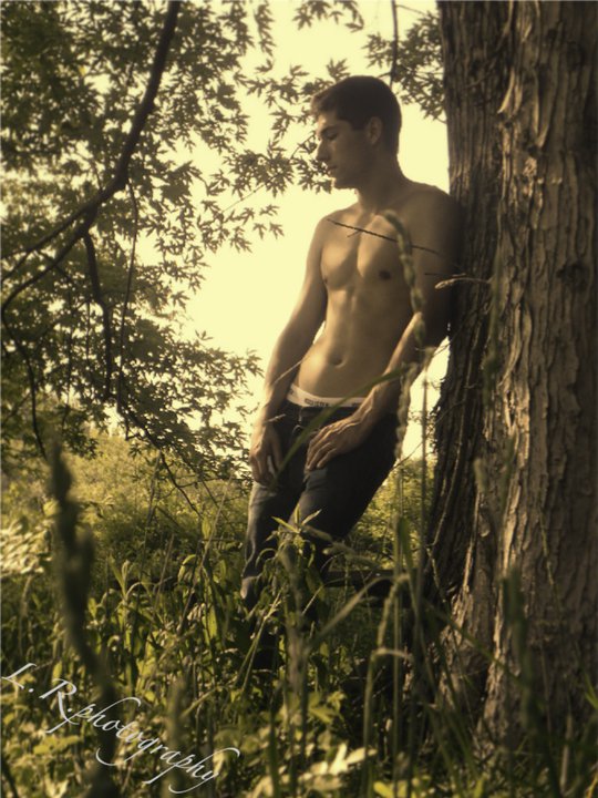 Male model photo shoot of Sean George