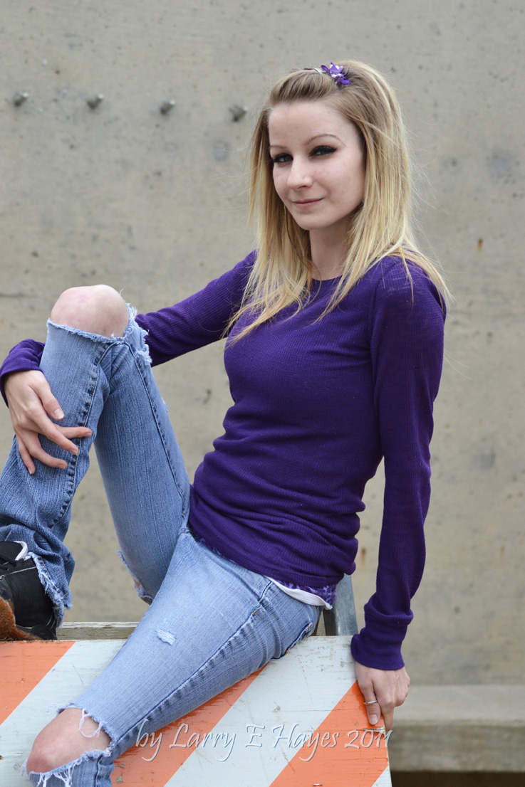 Female model photo shoot of Ashleybaby5430
