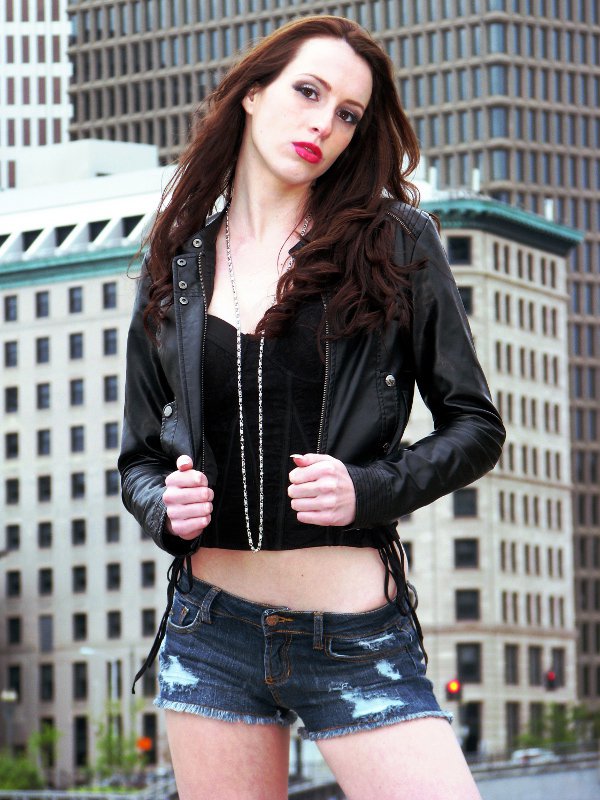 Female model photo shoot of Kelly McCormick