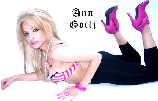 Female model photo shoot of Ann Gotti