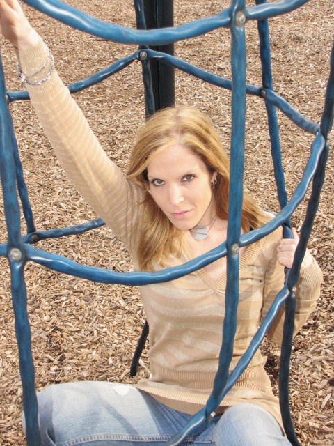 Female model photo shoot of Stephanie Raye by Mike Rosati in Jewett Park (Deerfield, IL)