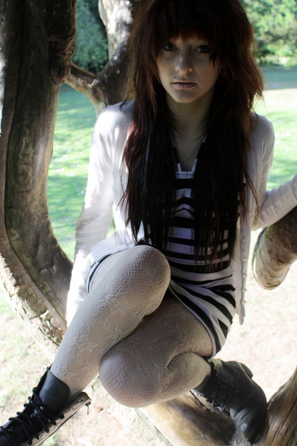 Female model photo shoot of EmaLouiseHhhh in bruntwood park