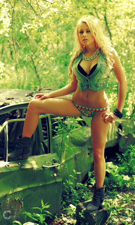 Female model photo shoot of ChrystalR by CannyPhotography in Brookfield, WI
