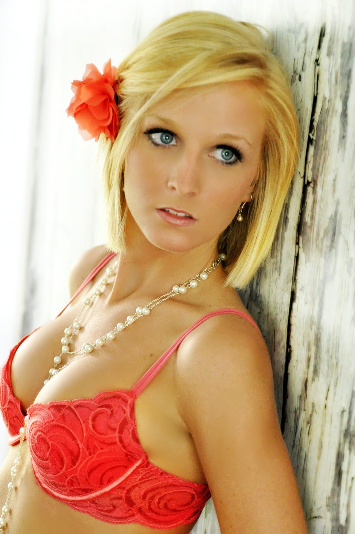 Female model photo shoot of Stephanie Lynn 0220 by Photolicious Keepsakes in Columbus Indiana