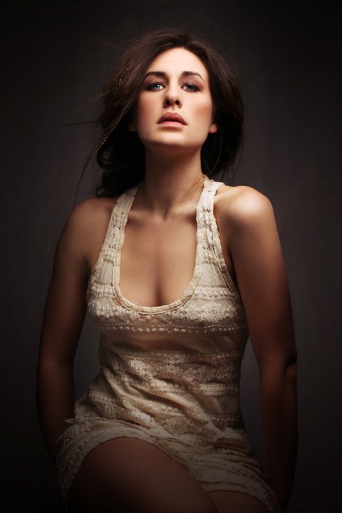 Female model photo shoot of Meghan macDonald