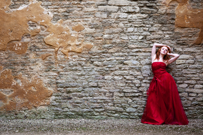 Male and Female model photo shoot of nigenw and Ivory Flame in Oxfordshire