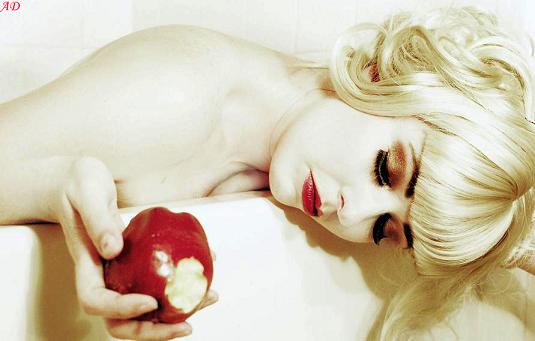 Female model photo shoot of MonsterDollphotography in poisoned apple