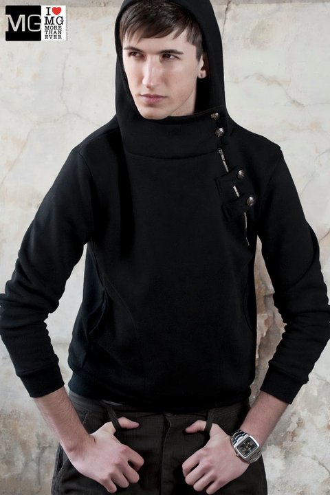 Male model photo shoot of Daniel Mitrovic