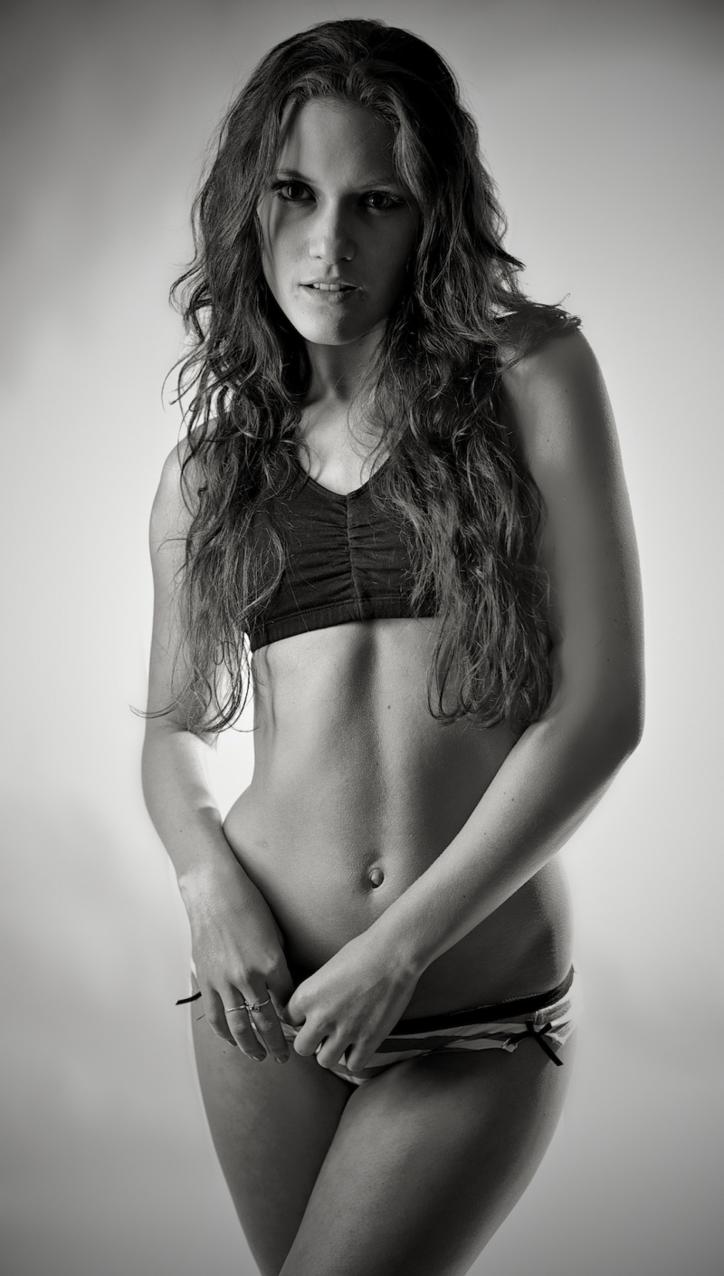Female model photo shoot of Kayla Ryann