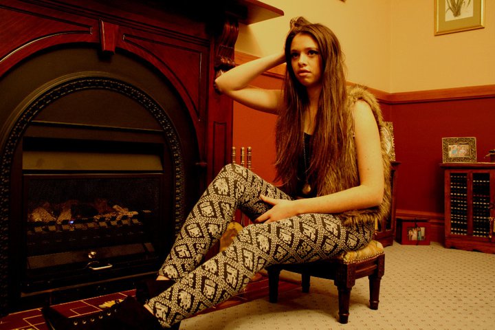 Female model photo shoot of Kate Robinson 