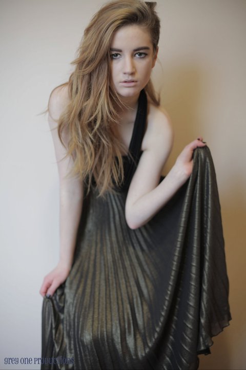 Female model photo shoot of Yvonne McKenna