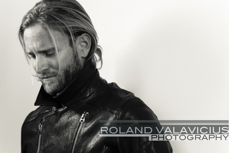 Male model photo shoot of Roland Valavicius