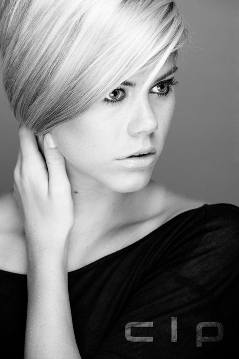 Female model photo shoot of Caitlin Hunt