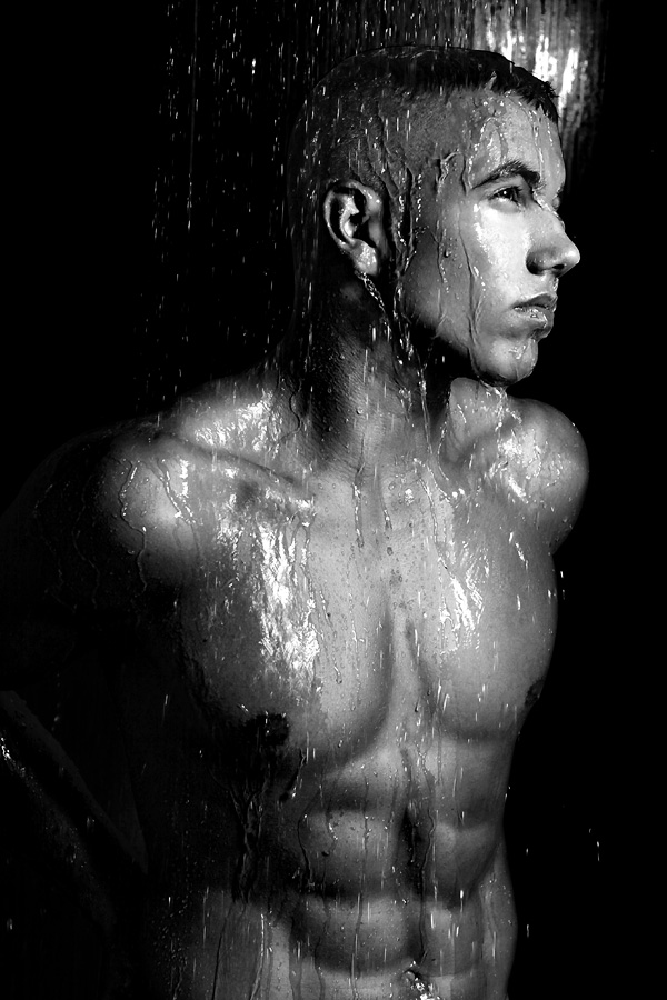 Male model photo shoot of Gert Kist in shower vinkeveen