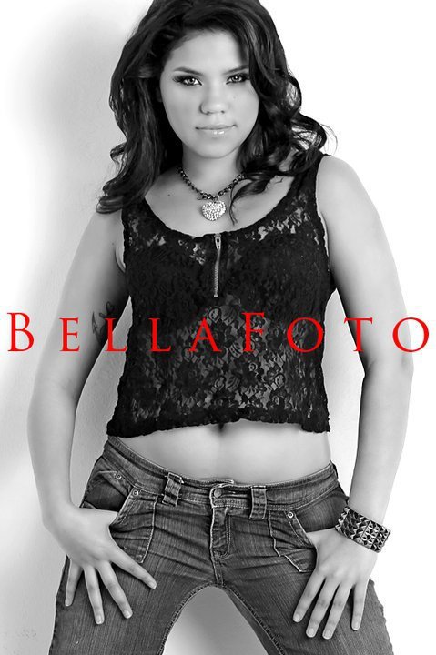 Female model photo shoot of Megan Santiago