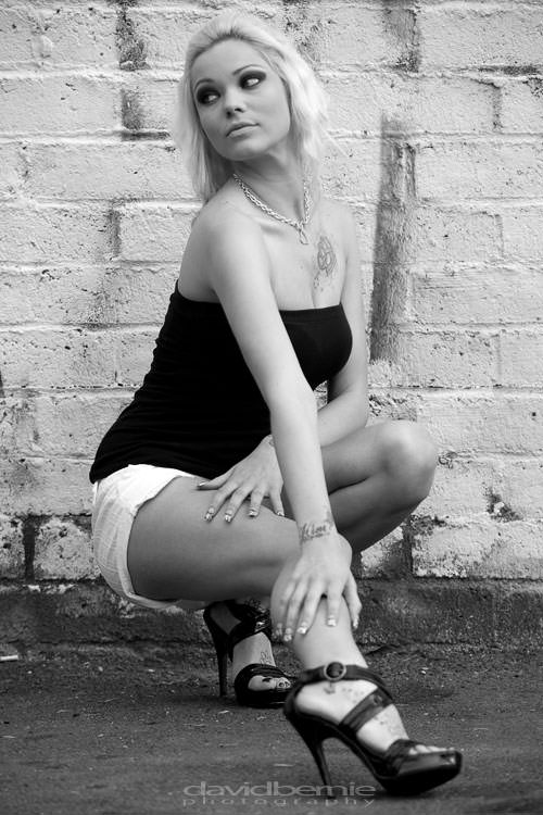 Female model photo shoot of .AshleyMiller.