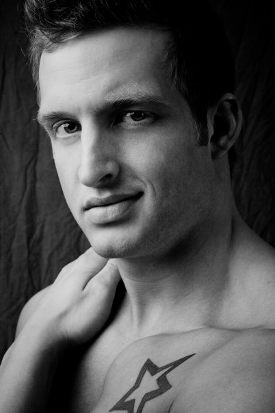Male model photo shoot of Seth Alan in Chicago, IL