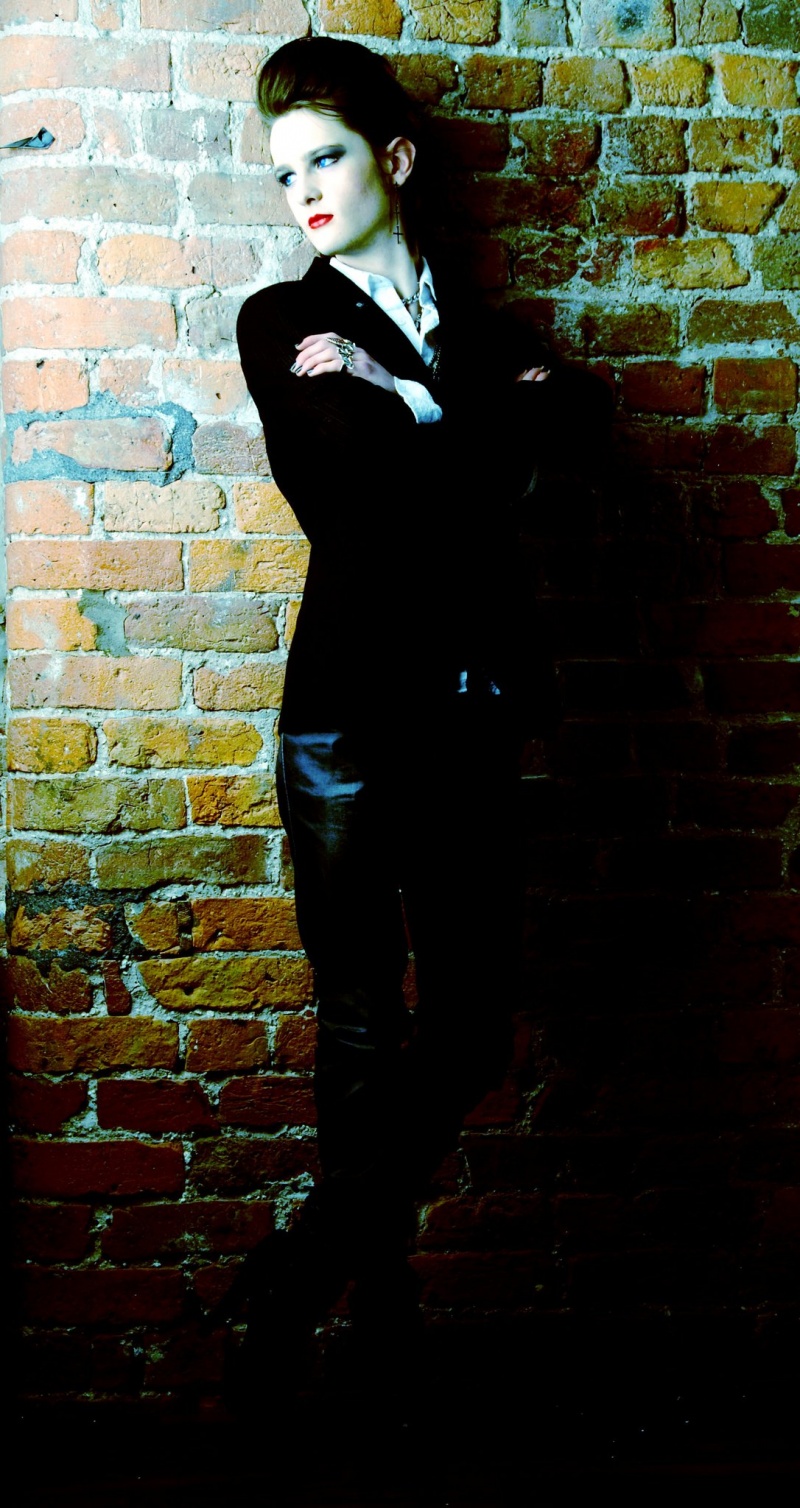 Male model photo shoot of Lestat Valentine