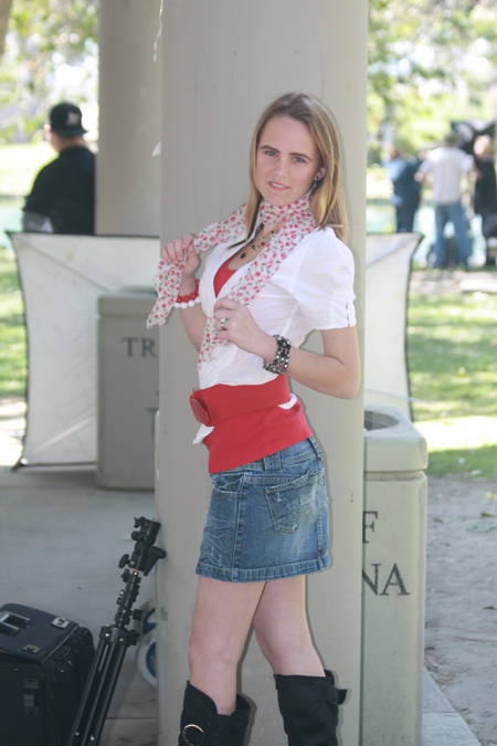 Female model photo shoot of Kaylee Star in Centennial Regional Park