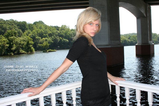 Female model photo shoot of Kay Snellings