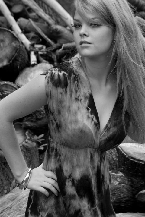Female model photo shoot of Brie Jones