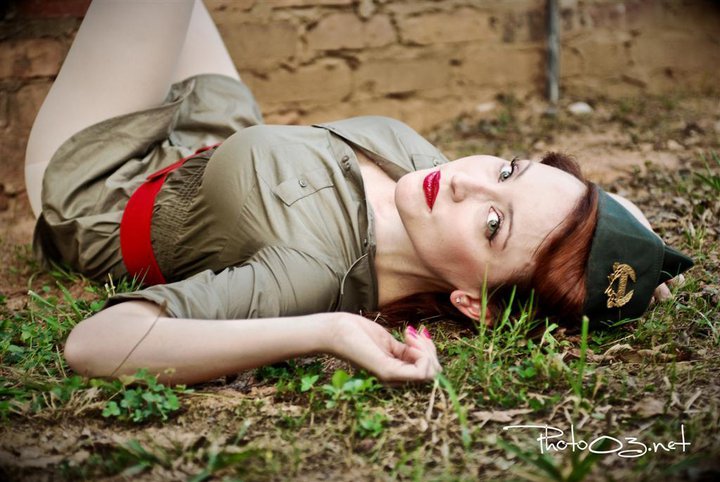 Female model photo shoot of Britt Reardon