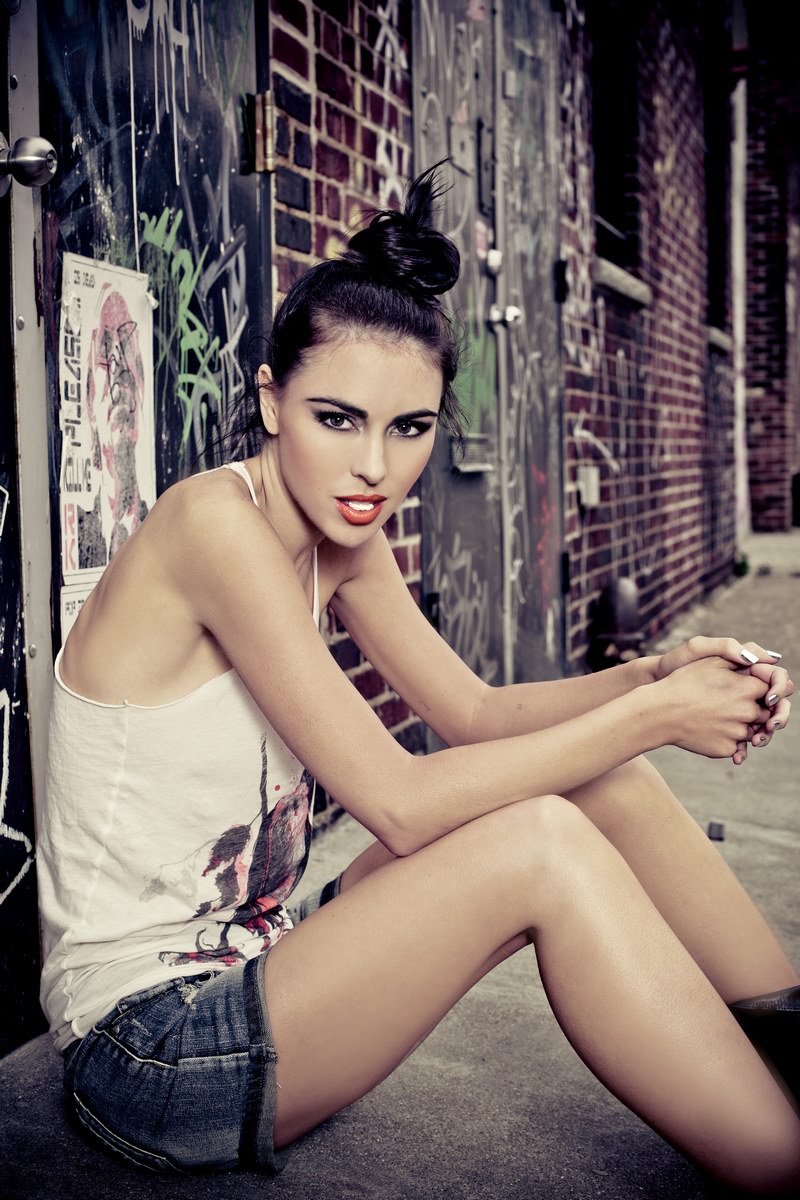 Female model photo shoot of Anna Swiderska in NYC