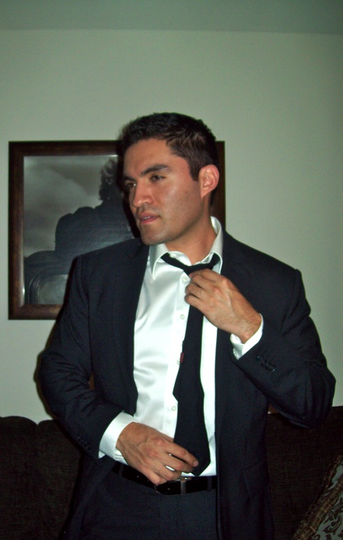 Male model photo shoot of Alejandro Castanon