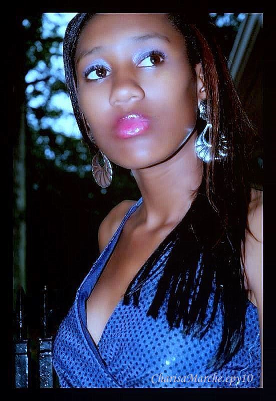 Female model photo shoot of Charisa Marche in Memphis,TN