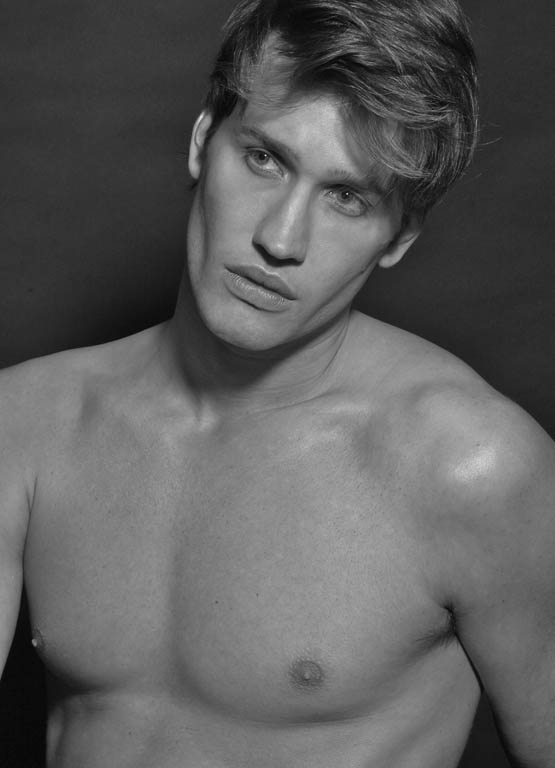 Male model photo shoot of Greg Lucas