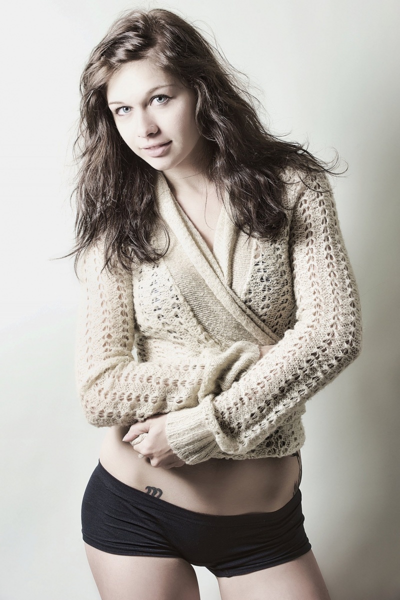 Female model photo shoot of Chelsi Noelle