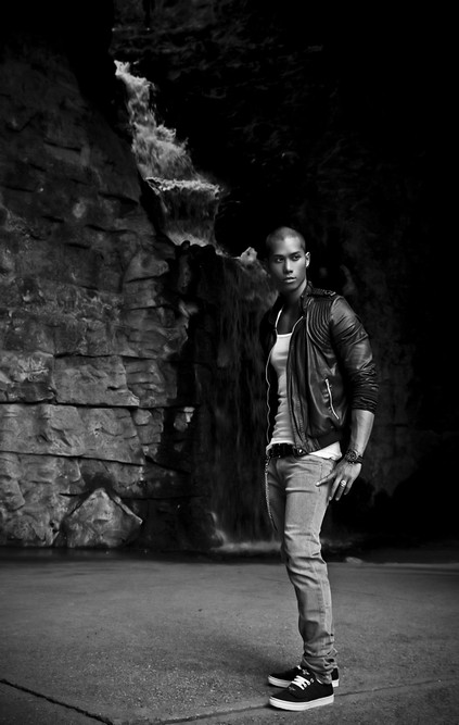 Male model photo shoot of Pagna in Paris