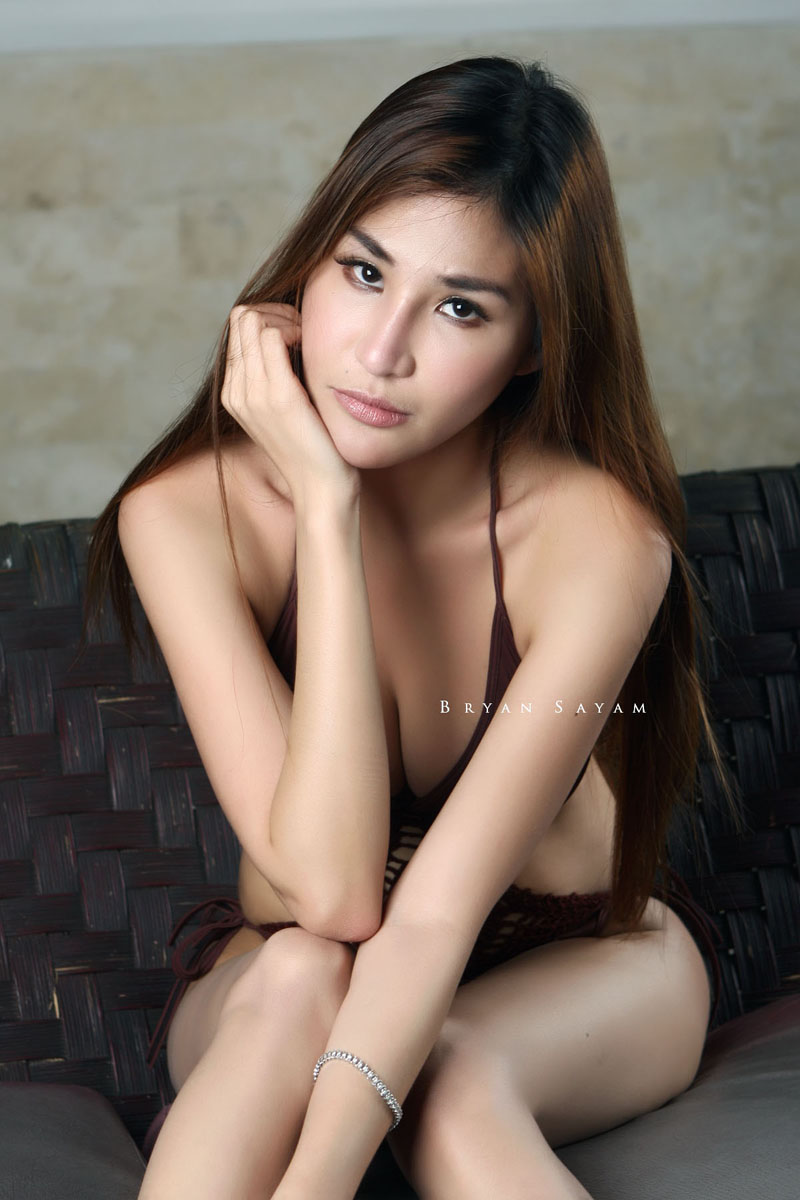 Female model photo shoot of aiko baniqued