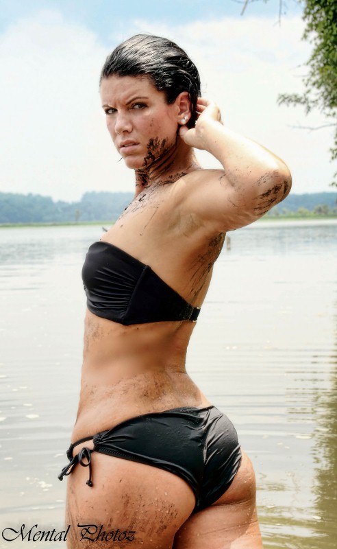 Female model photo shoot of Kandis King by MentalPhotoz in Clinton, MD