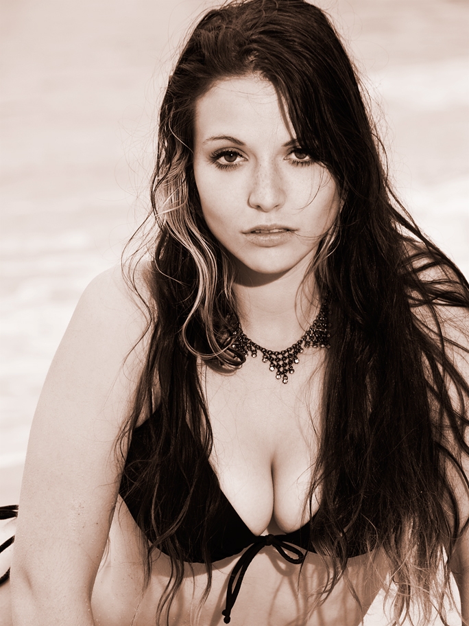 Female model photo shoot of violentviolet by PhotographybyT