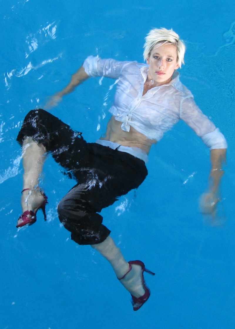 Female model photo shoot of Elizabeth Aerial