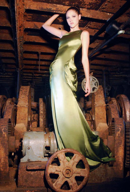 Female model photo shoot of Deana Kaygorodova
