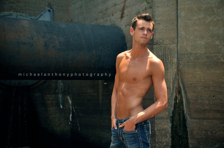 Male model photo shoot of Bradley Ray Williams