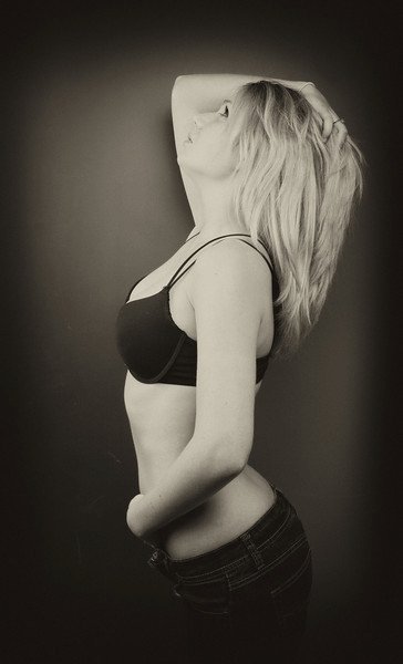 Female model photo shoot of Ashley Marie King