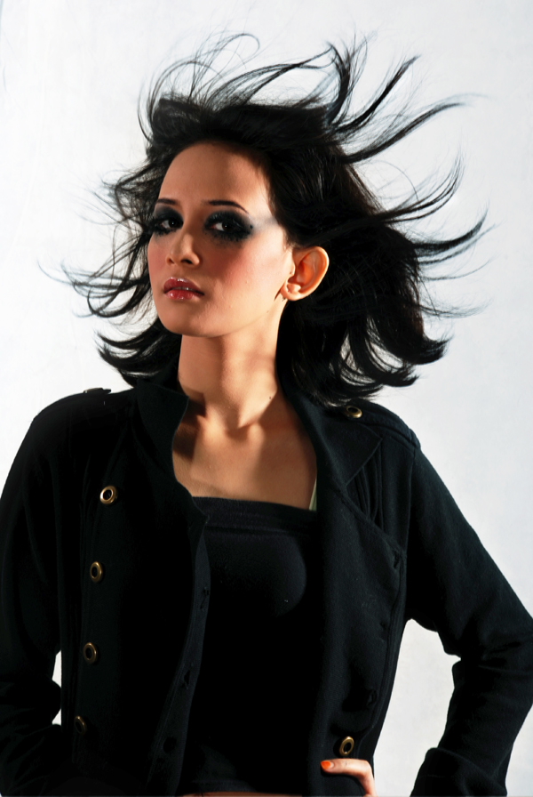 Female model photo shoot of Alin Hamzah