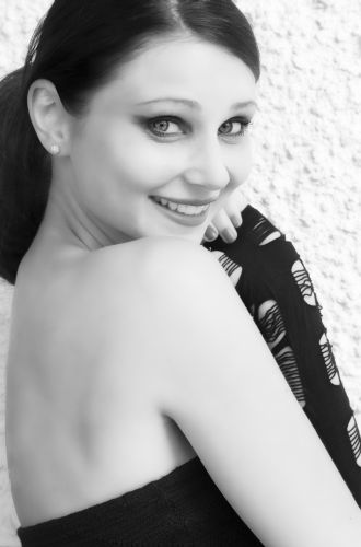Female model photo shoot of Dee Reichmuth in Switzerland