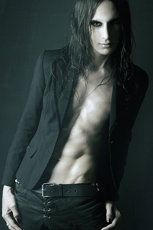 Male model photo shoot of Angel Thanatos